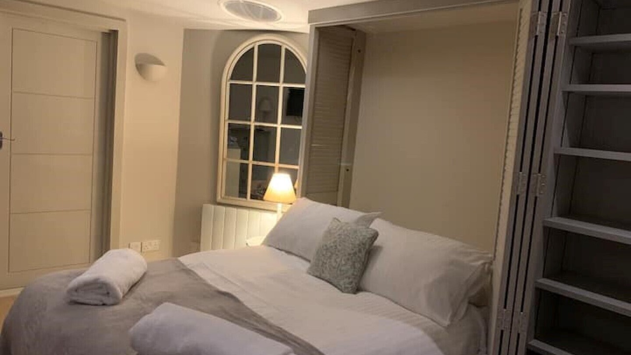 Photo of Bedroom in Great Milton