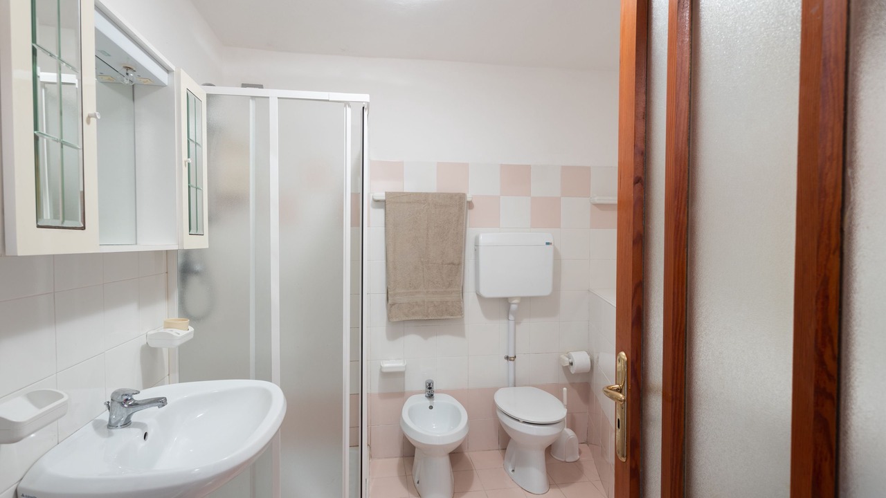 Photo of Bathroom in Vesio