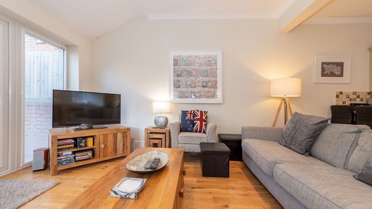 Photo of Livingroom in Reading