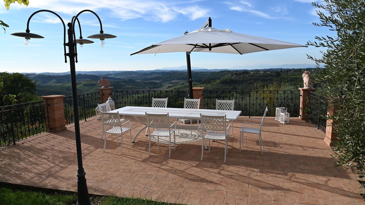 Photo of Patio Balcony in Certaldo