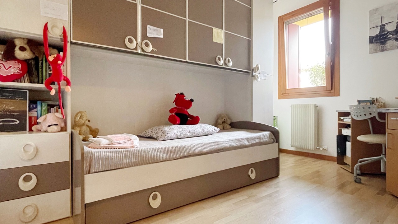 Photo of Bedroom in Caerano di San Marco