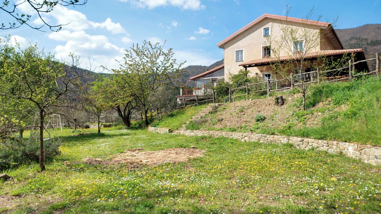 Photo of Outdoor in Carro