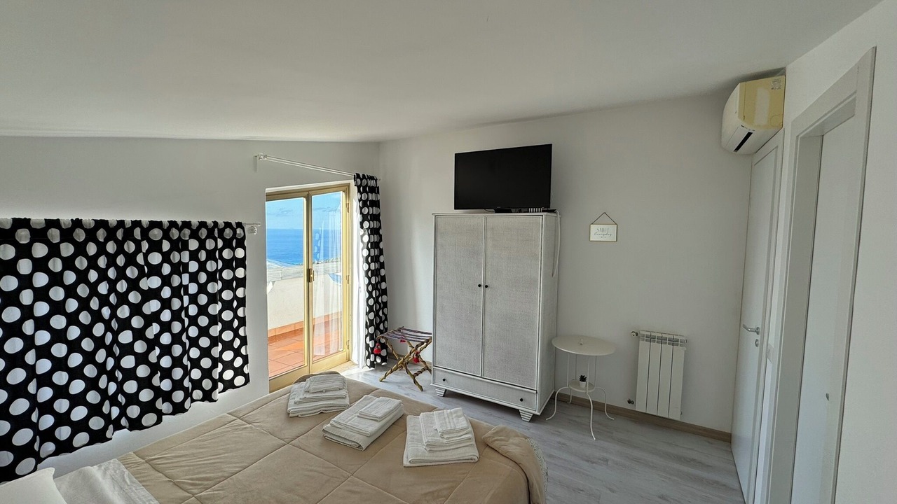 Photo of Bedroom in Province of Messina