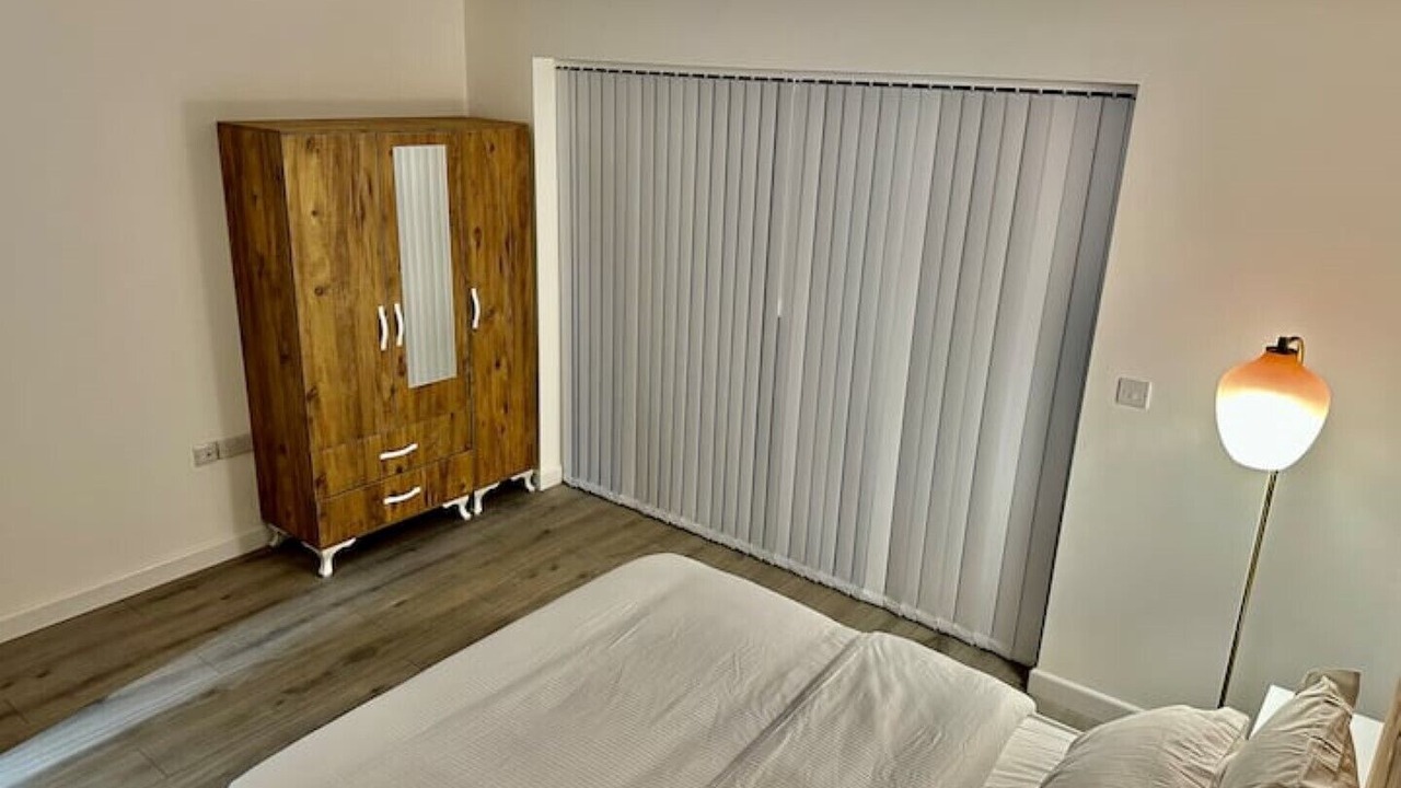 Photo of Bedroom in Headington