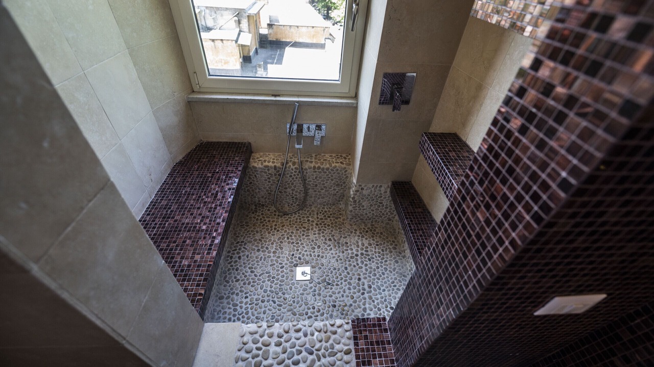Photo of Bathroom in Testaccio