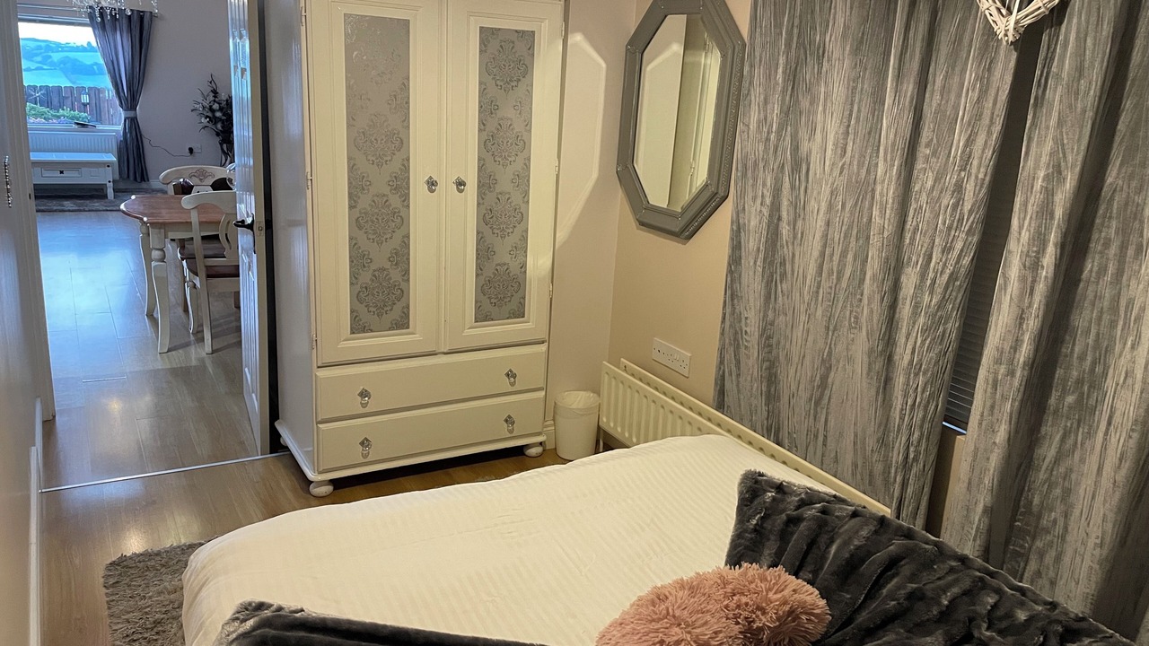 Photo of Bedroom in Hilltown
