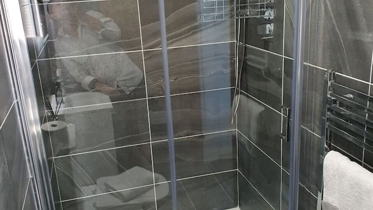 Photo of Bathroom in Trearddur Bay