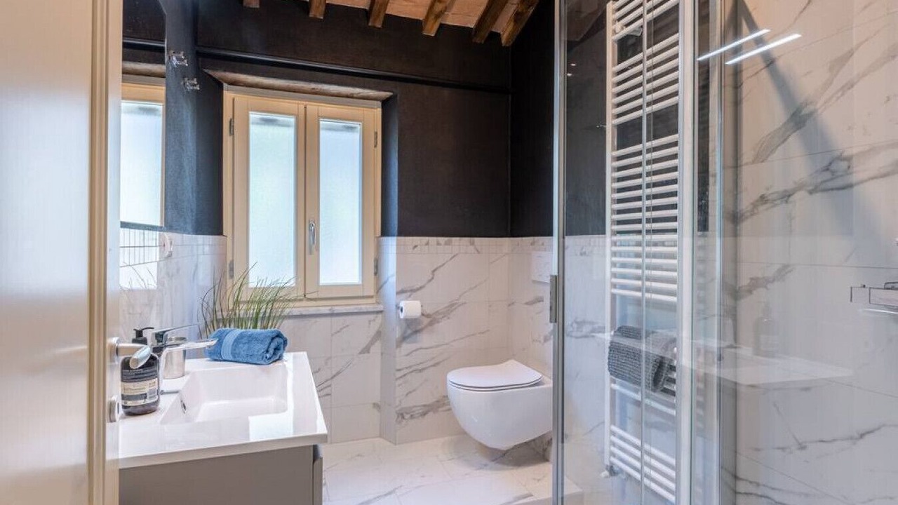 Photo of Bathroom in Mologno
