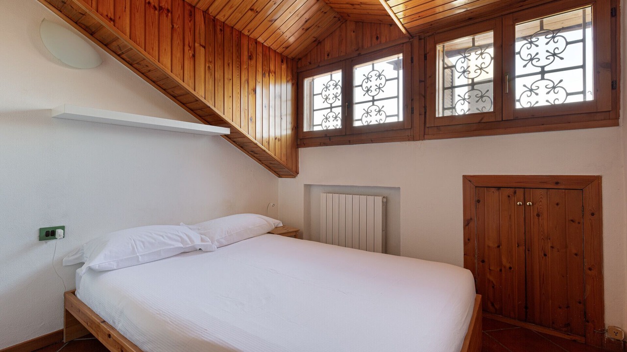 Photo of Bedroom in Acquabella