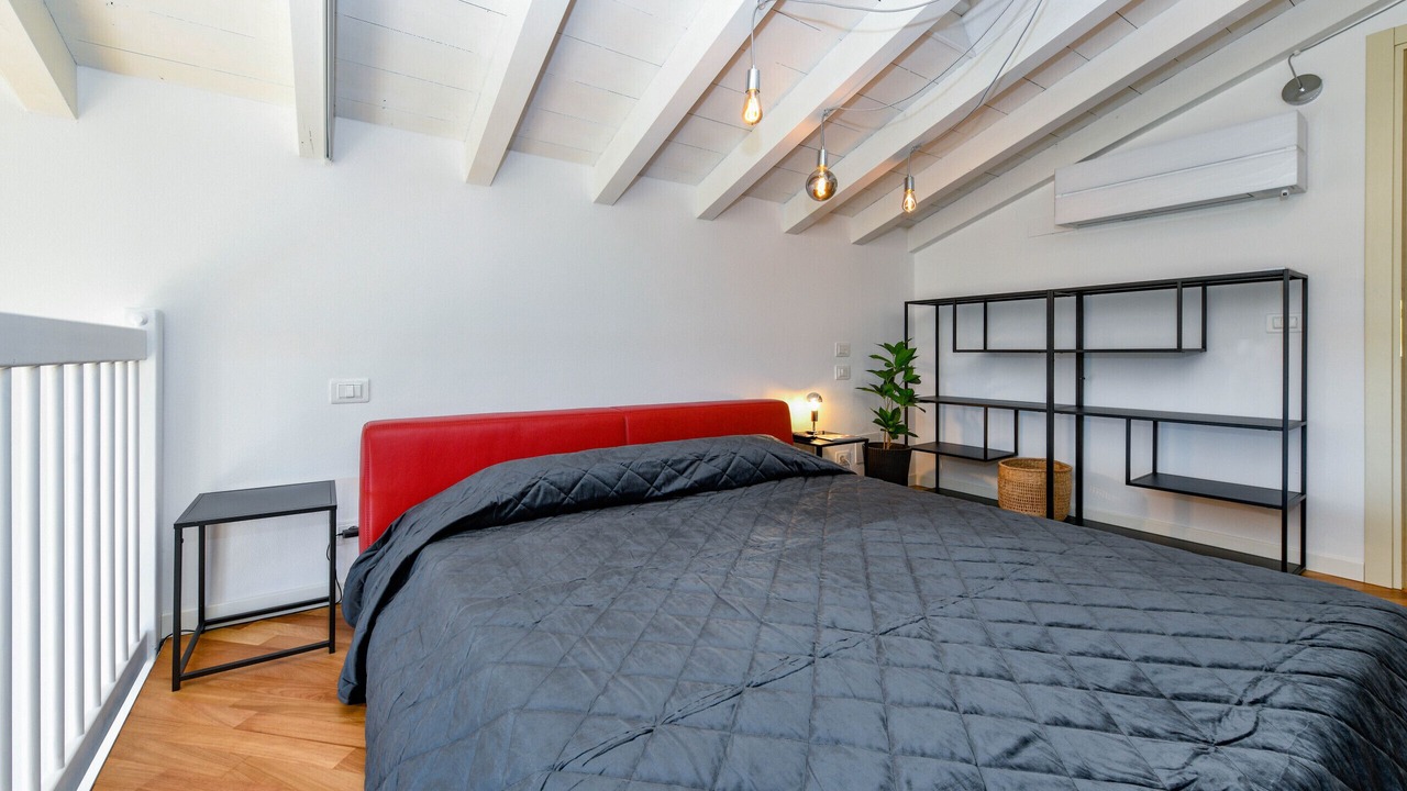 Photo of Bedroom in Puegnago del Garda
