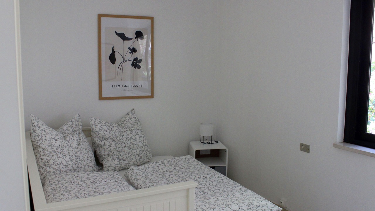 Photo of Bedroom in Cannobio
