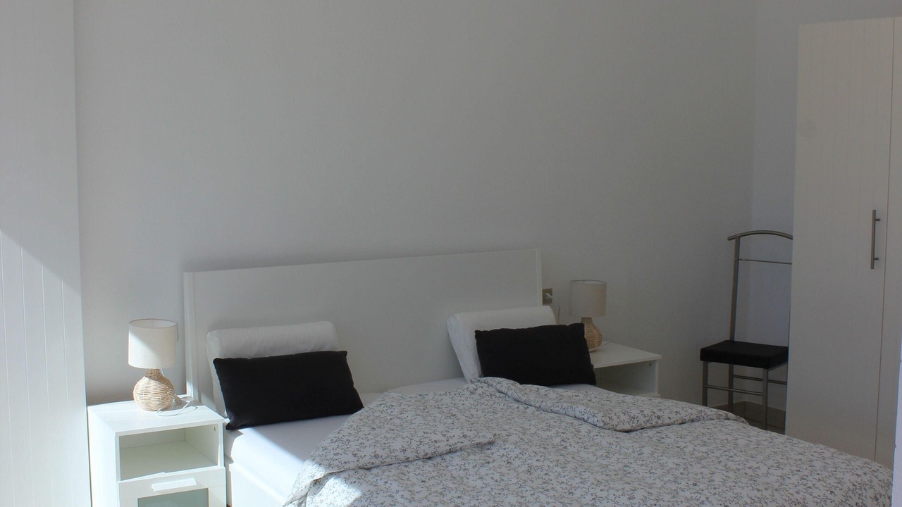 Photo of Bedroom in Cannobio