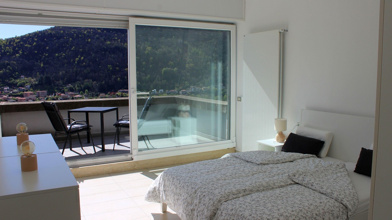 Photo of Bedroom in Cannobio