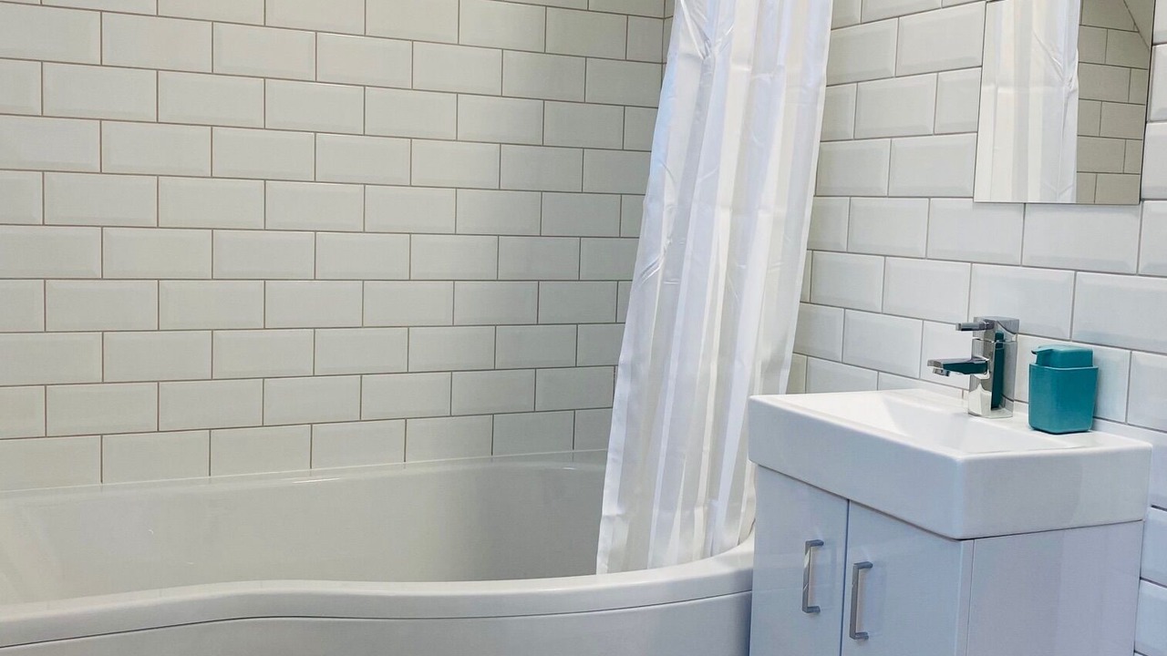 Photo of Bathroom in Bromley Common and Keston