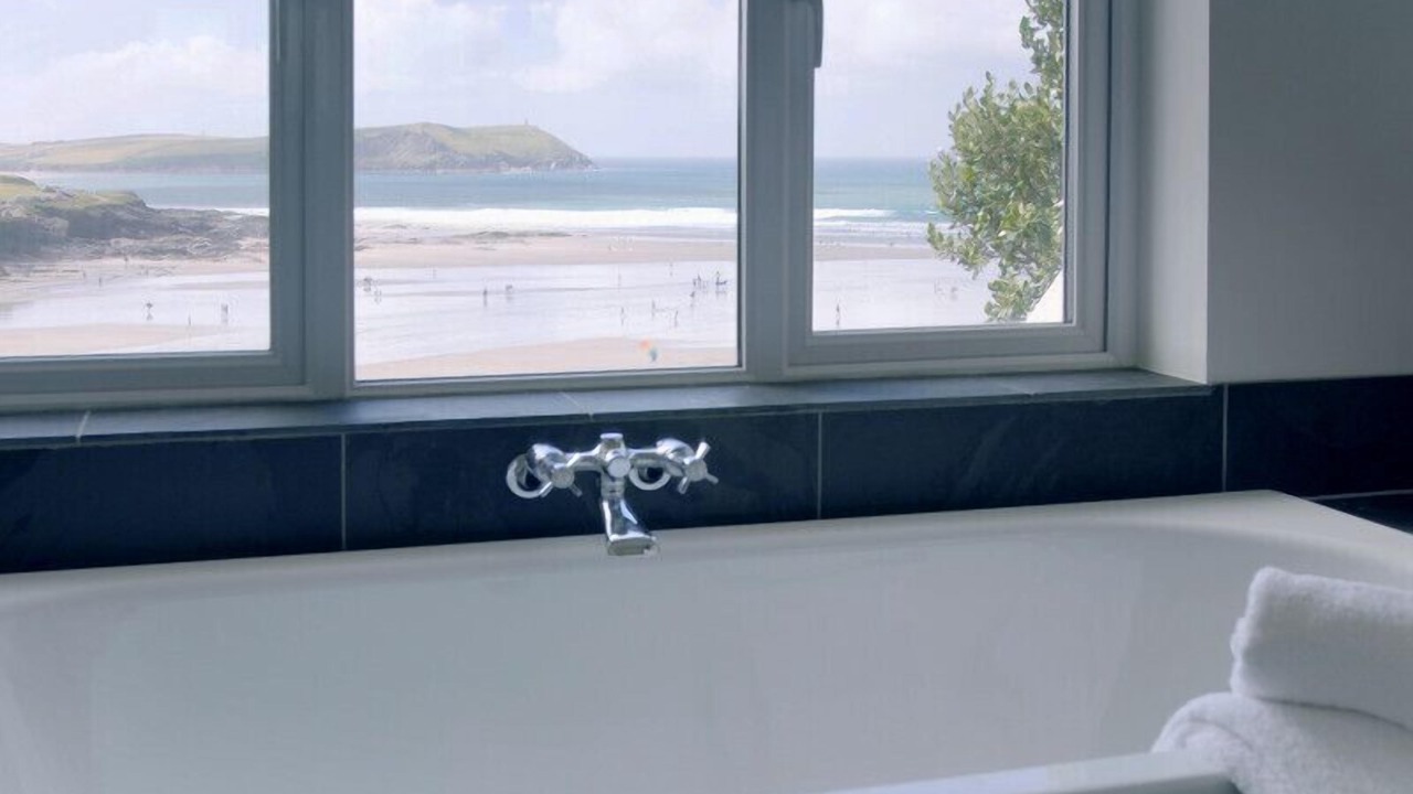 Photo of Bathroom in Treator