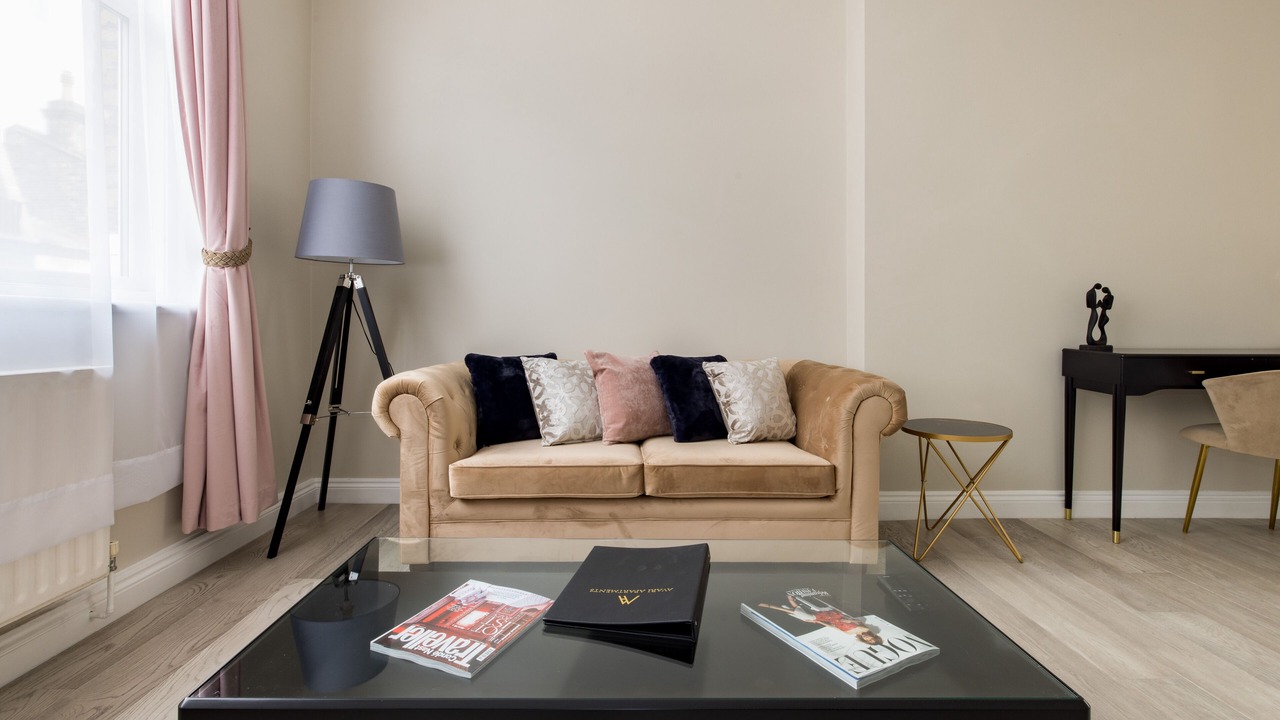 Photo of Livingroom in Farringdon