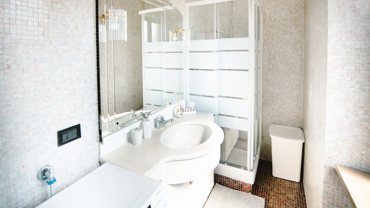 Photo of Bathroom in Cenisia