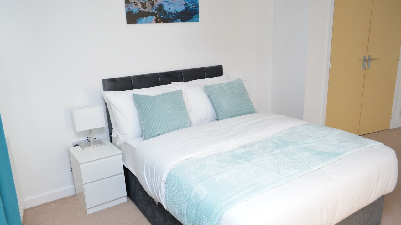 Photo of Bedroom in Newport Pagnell