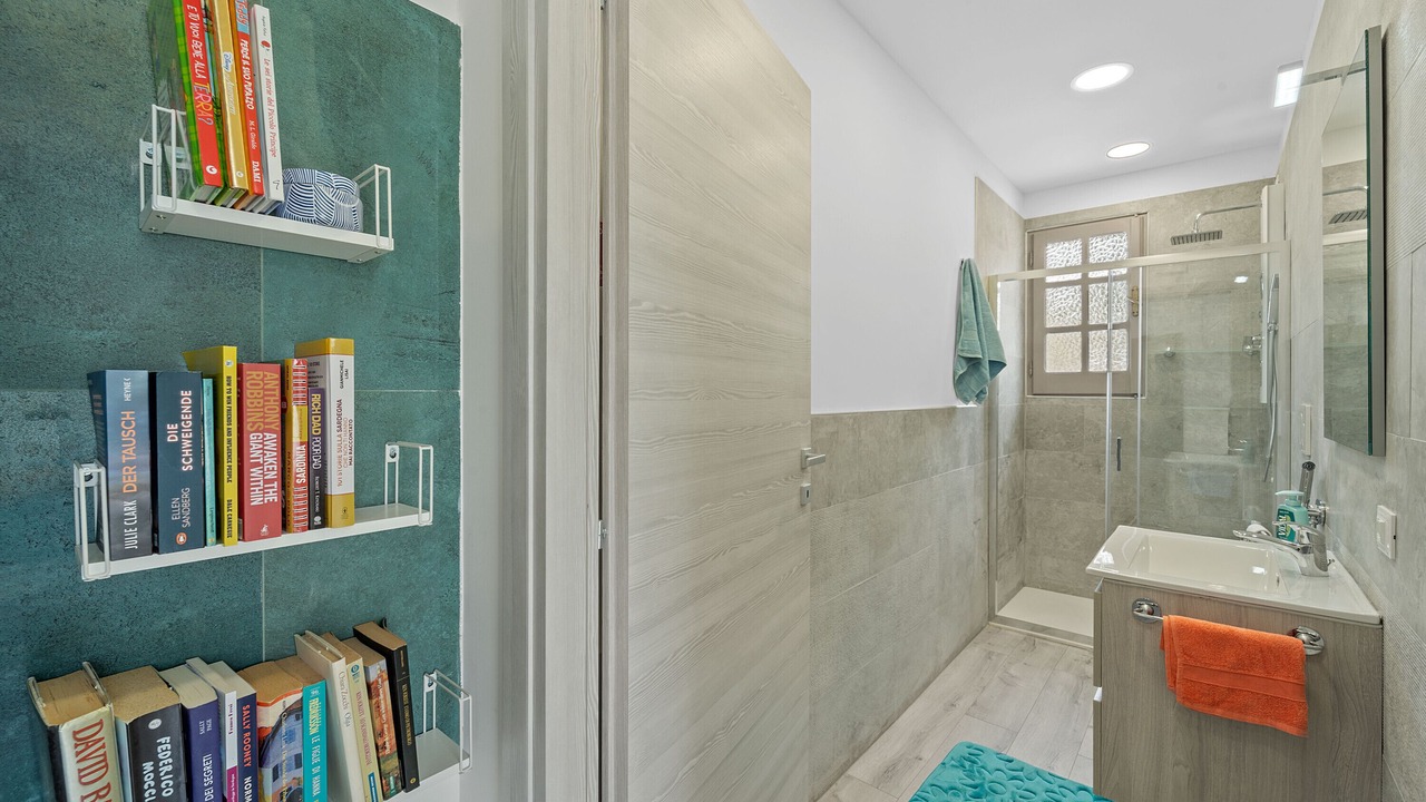 Photo of Bathroom in Buggerru