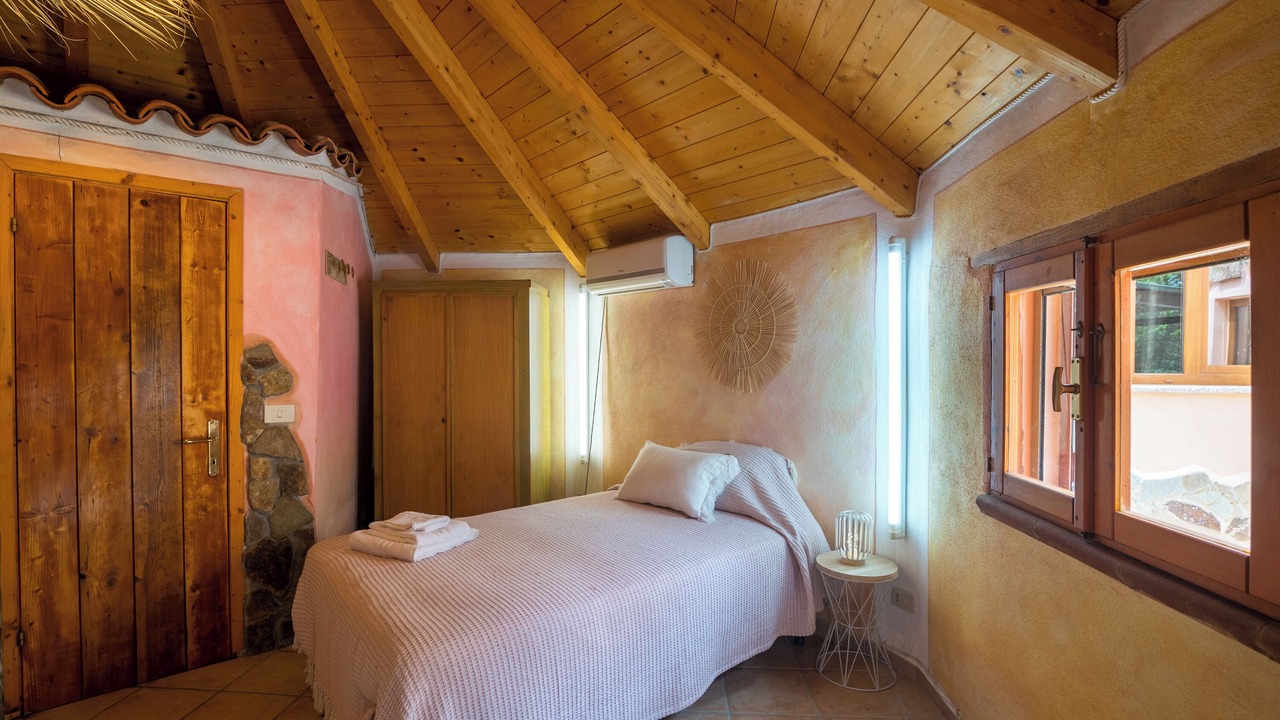Photo of Bedroom in La Maddalena