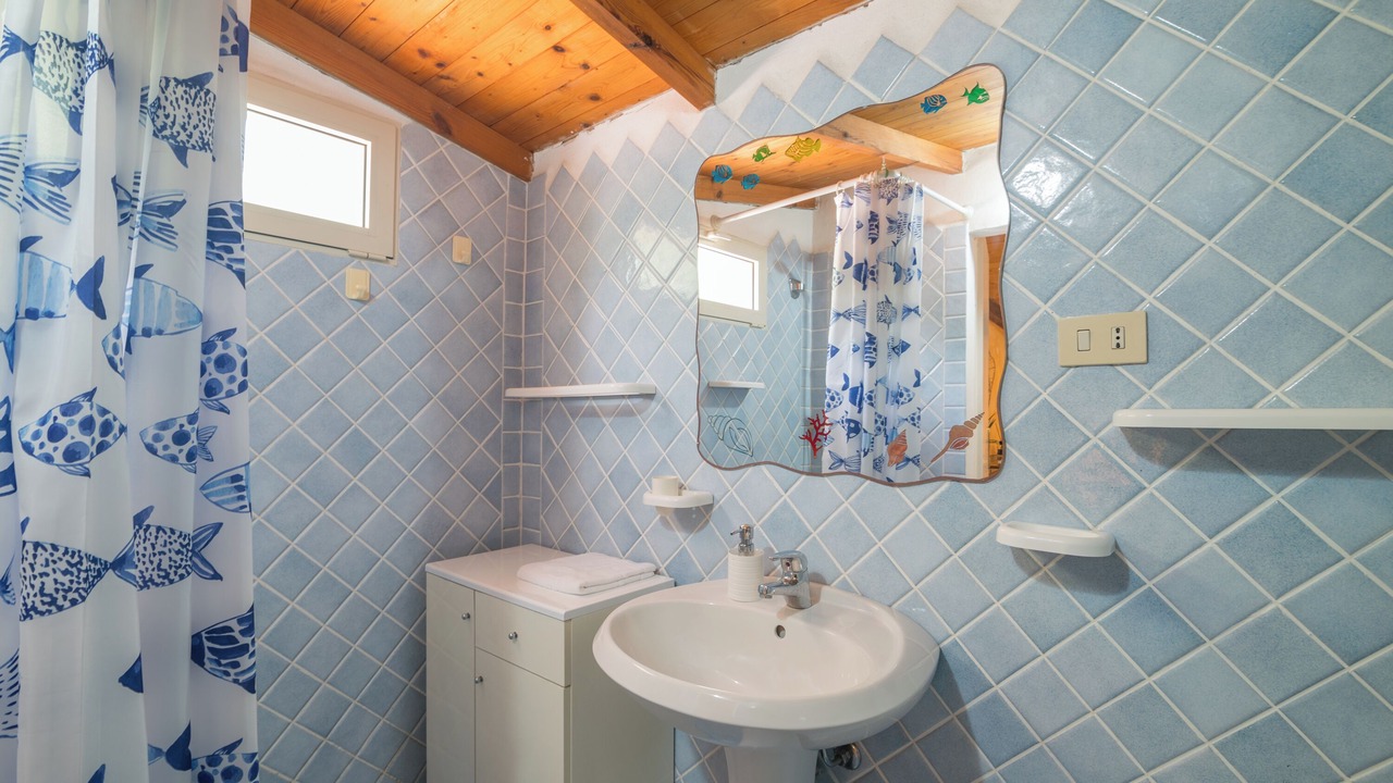 Photo of Bathroom in La Maddalena