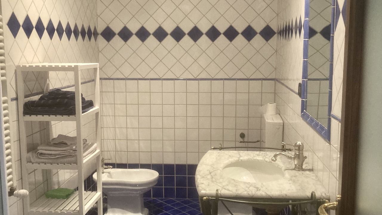 Photo of Bathroom in Monforte d'Alba