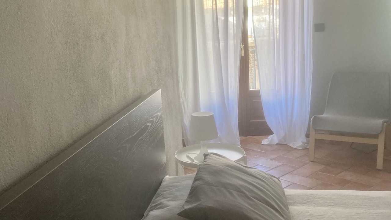 Photo of Bedroom in Monforte d'Alba