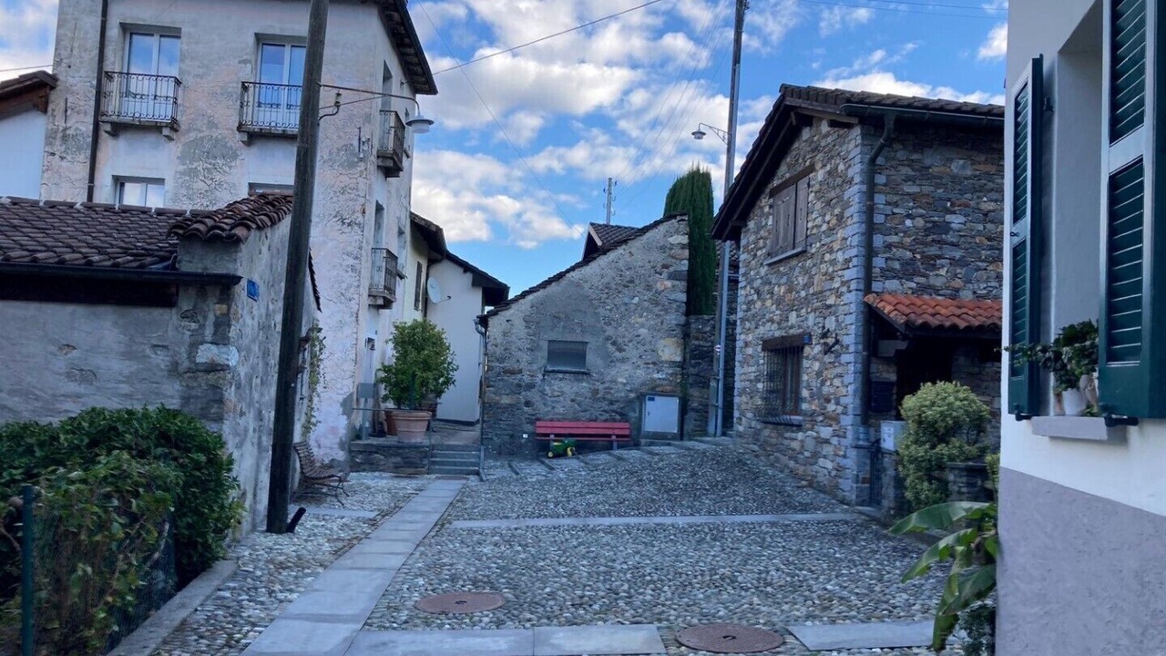Photo of Outdoor in Vira