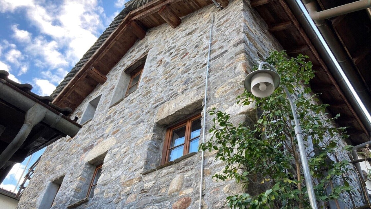 Photo of Outdoor in Vira
