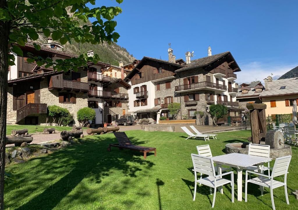 Photo of Outdoor in Pallusieux