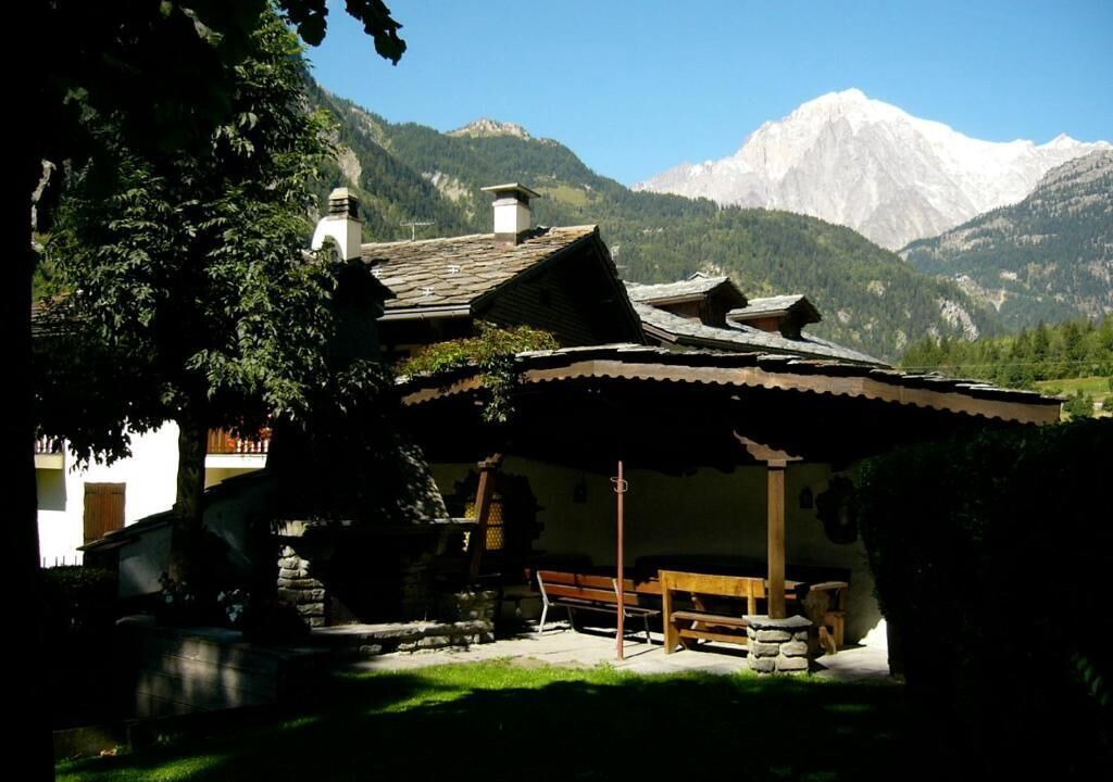Photo of Outdoor in Pallusieux