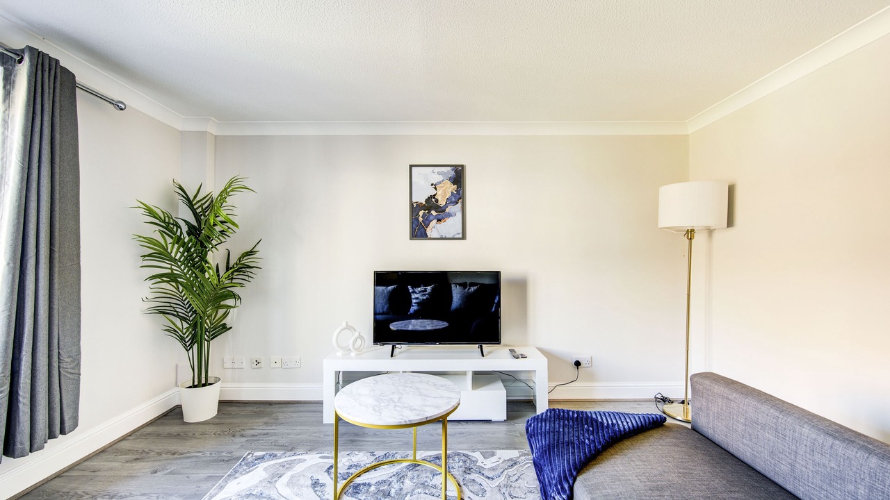 Photo of Livingroom in Island Gardens