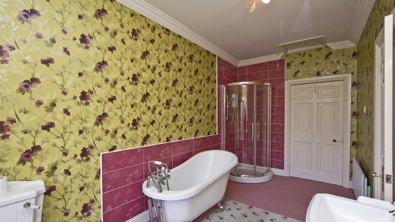 Photo of Bathroom in Annsborough
