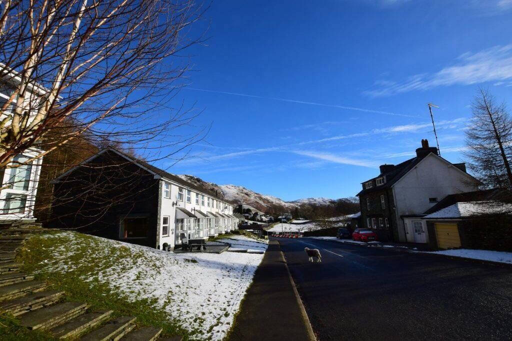 Photo of Outdoor in Chapel Stile