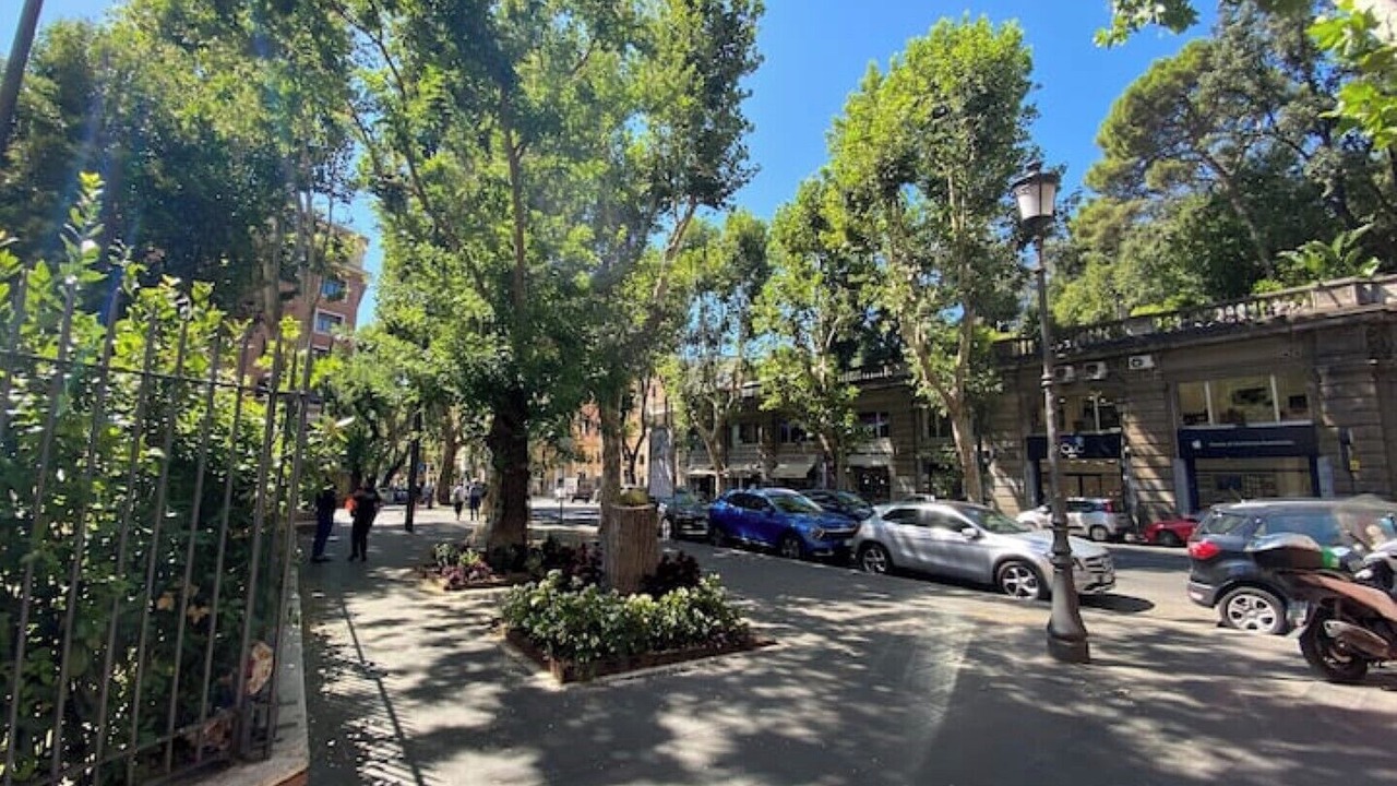 Photo of Others in Esquilino