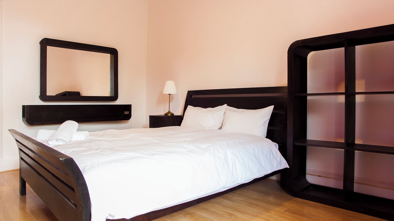Photo of Bedroom in Newington