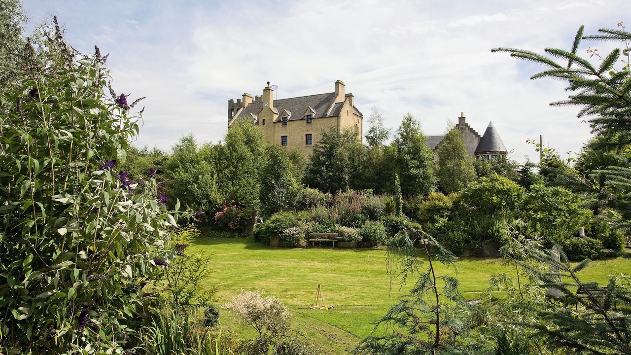 Photo of Others in Airth