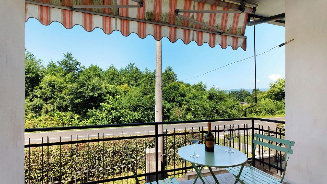 Photo of Outdoor in Angera