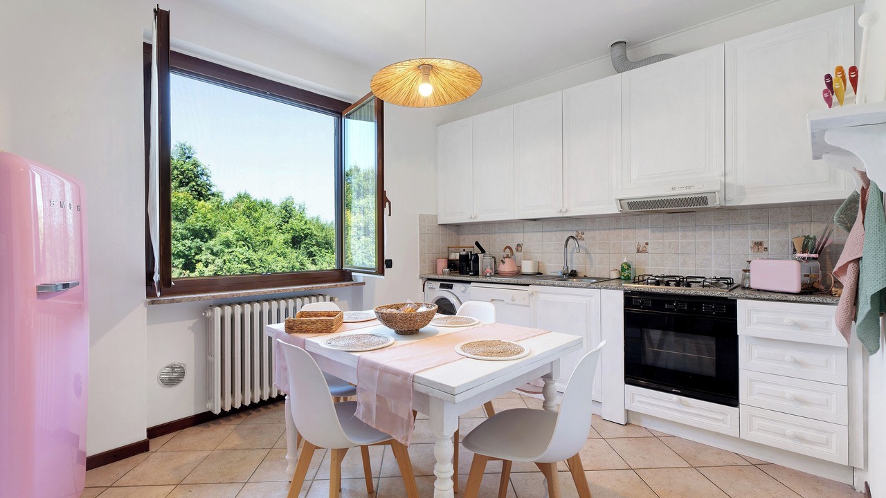 Photo of Kitchen in Angera