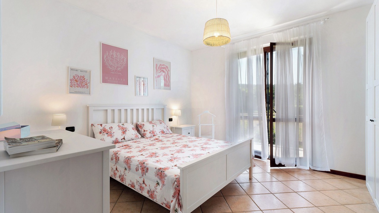 Photo of Bedroom in Angera