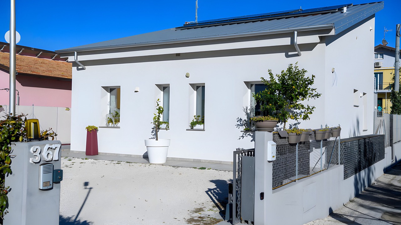 Photo of Outdoor in Marotta