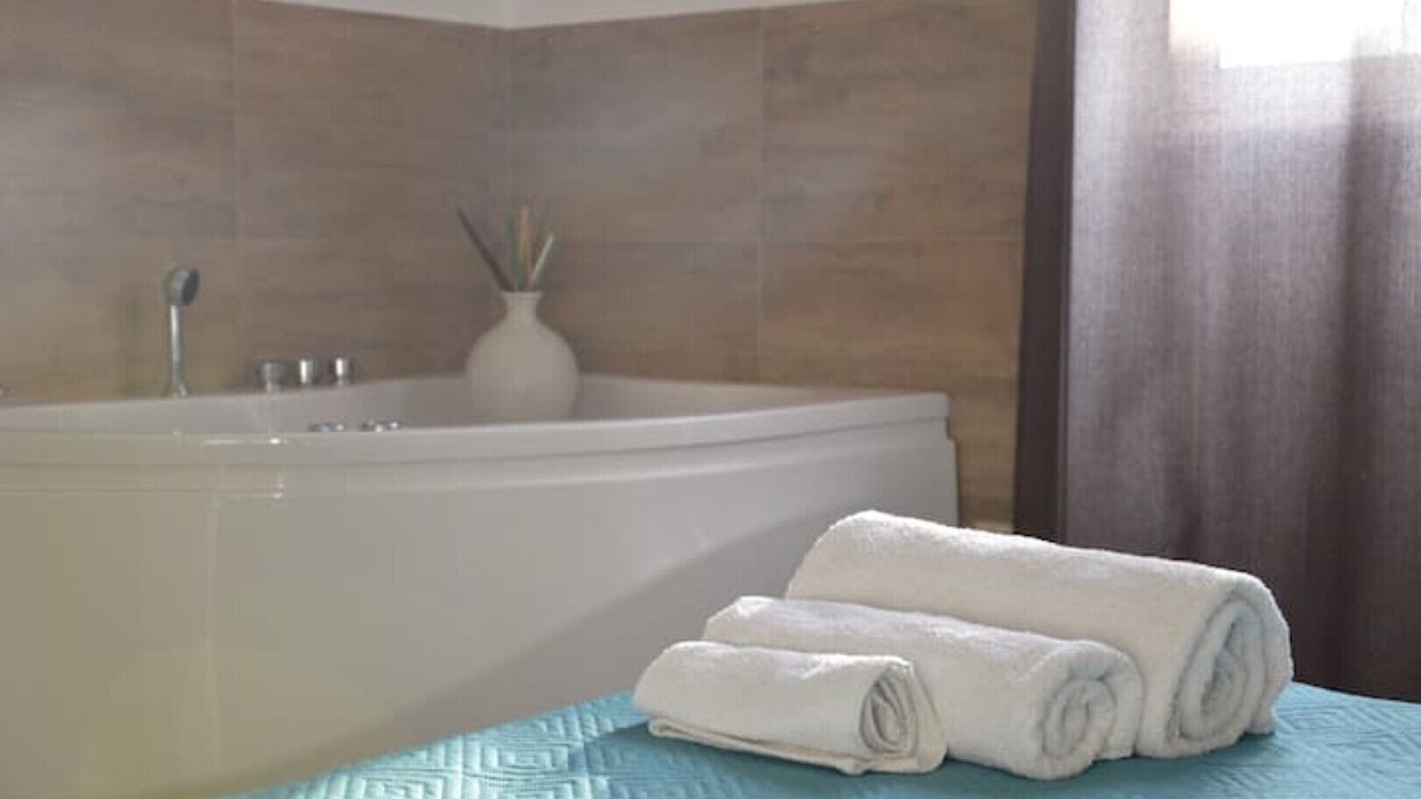 Photo of Bathroom in Crispiano