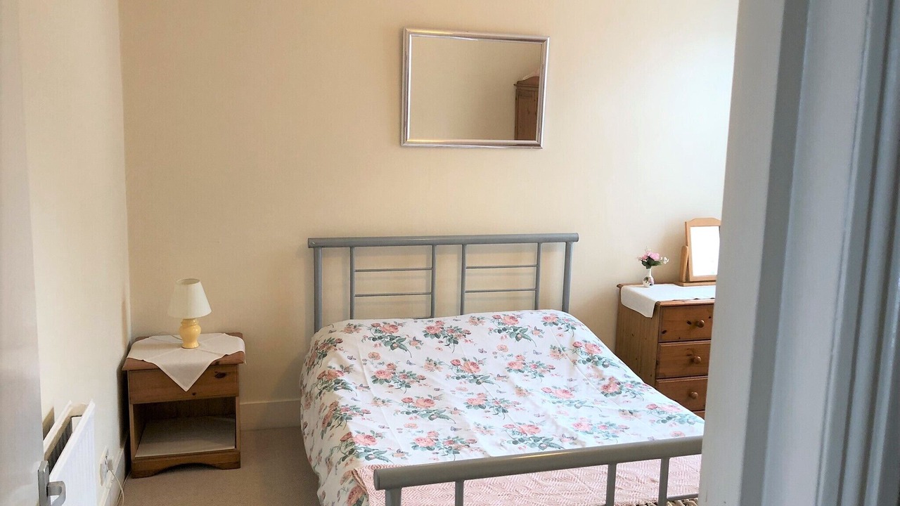 Photo of Bedroom in North Acton