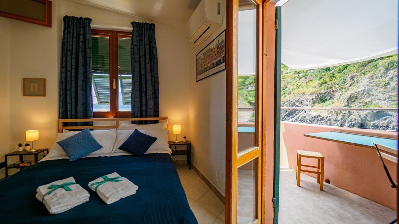 Photo of Bedroom in Vernazza