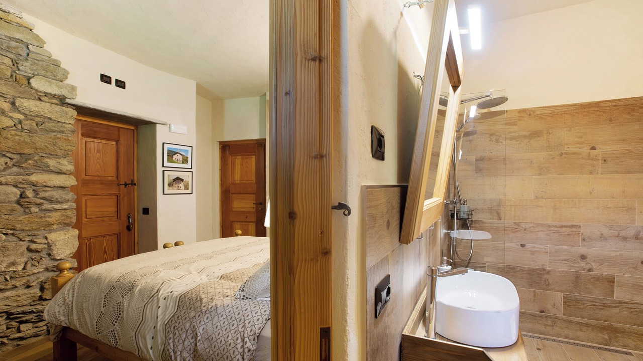 Photo of Bathroom in Grand Haury