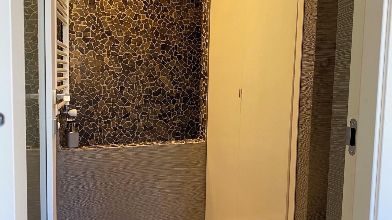 Photo of Bathroom in Roman Quarter