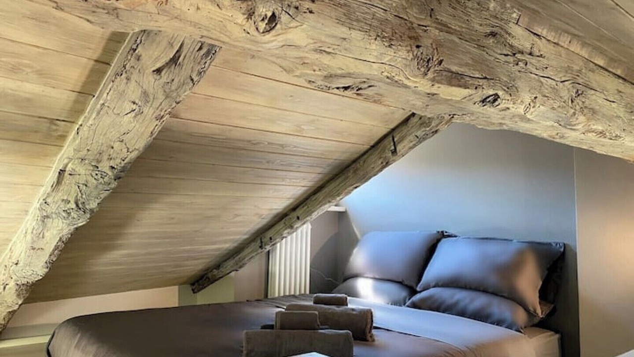 Photo of Bedroom in Roman Quarter