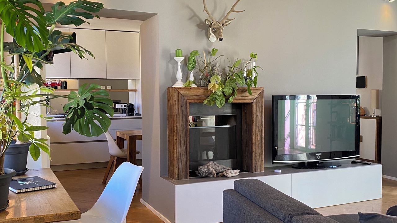 Photo of Livingroom in Roman Quarter