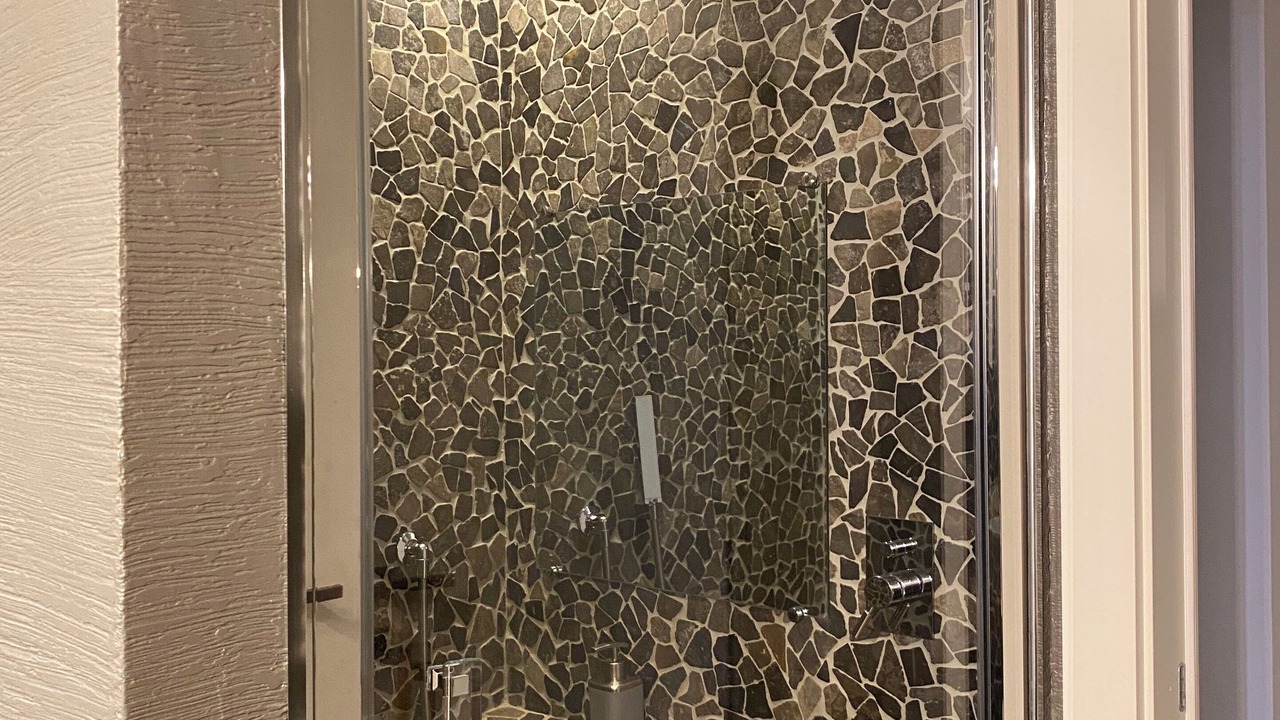 Photo of Bathroom in Roman Quarter