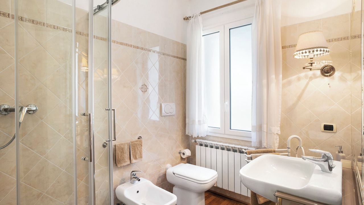 Photo of Bathroom in Gorleri